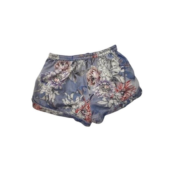 Le Rose Floral Satin Pajama Set Short Sleeve Top & Shorts Size Small - Picture 4 of 16